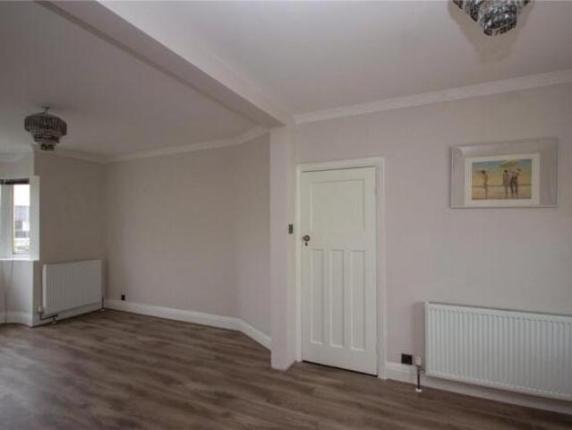 Cottage for rent in Charfield