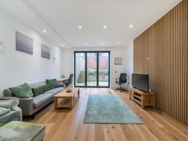 Cottage for rent in Coulsdon, Isle Of Man