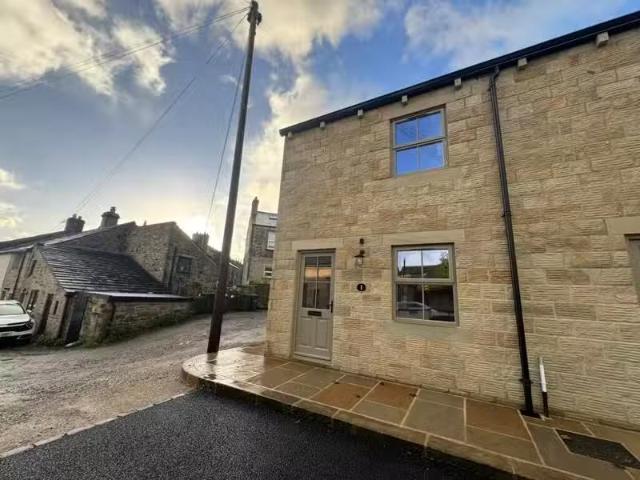 House for rent in Lothersdale, North Yorkshire