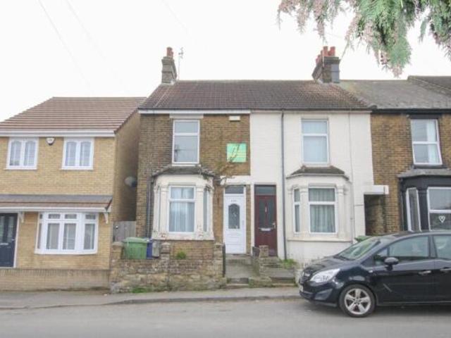 Property for rent in Oad Street, Kent