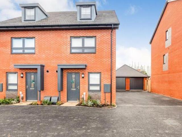 House for rent in Lyons, Greater London