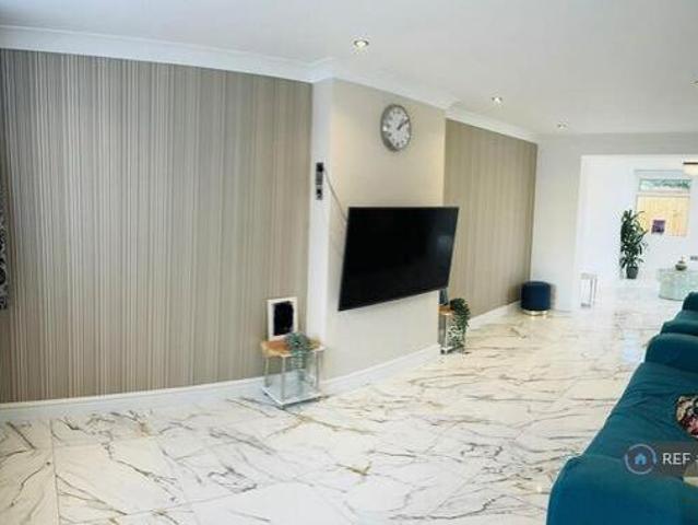 House for rent in North Watford, Hertfordshire