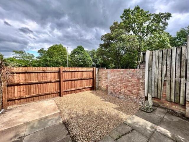 Cottage for rent in Bletchley, Buckinghamshire