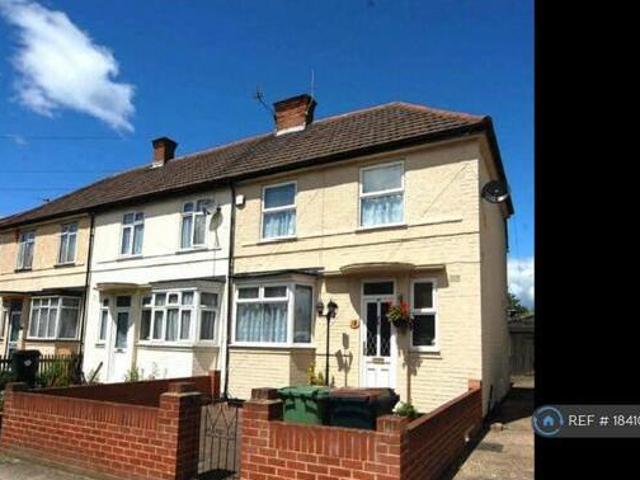 House for rent in Wembley, Greater London