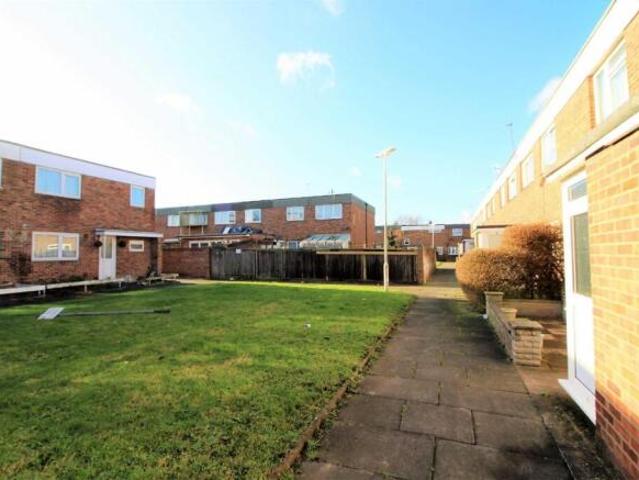 Cottage for rent in Wanstead, Greater London