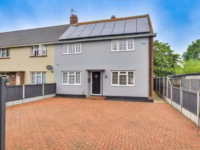 House for rent in Chipping Hill, Essex