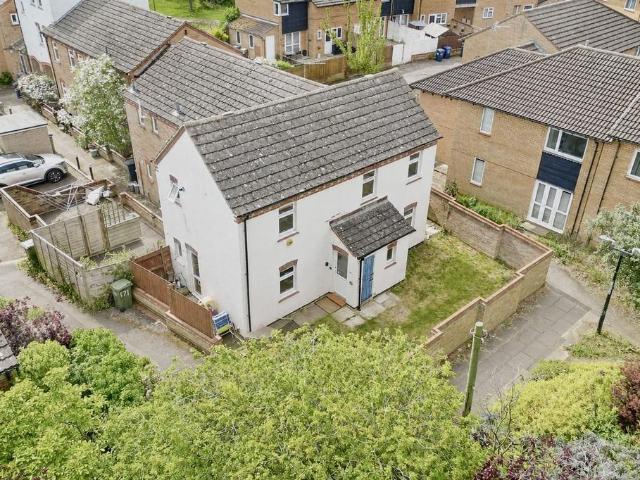 House for sale in Chesterton, Arbury