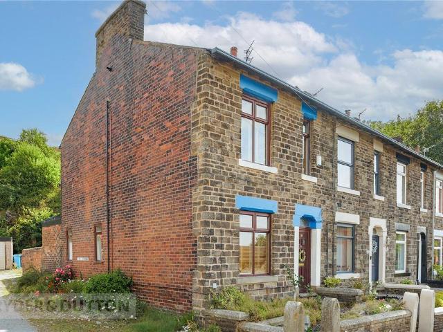 House for sale in Saddleworth, Pendock