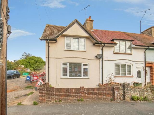 House for sale in Parkeston, Tendring