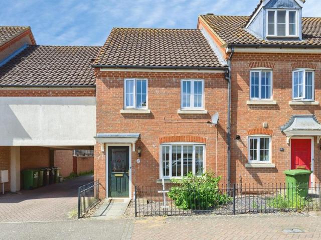 House for sale in Hampton Hargate, Peterborough