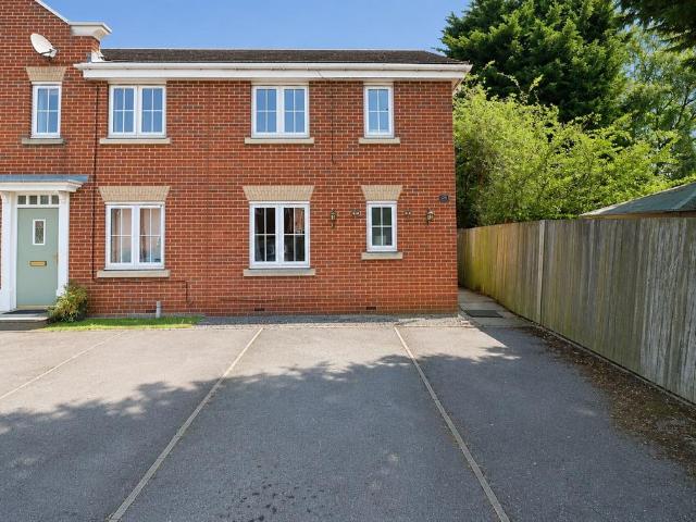 House for sale in Brackenfield, East Midlands
