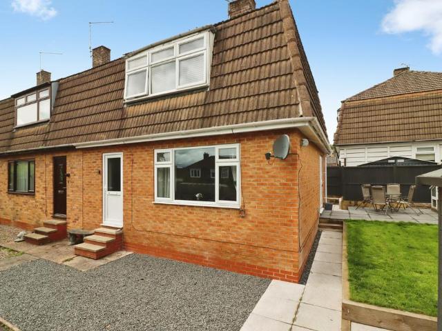 House for sale in Loundsley Green, East Midlands