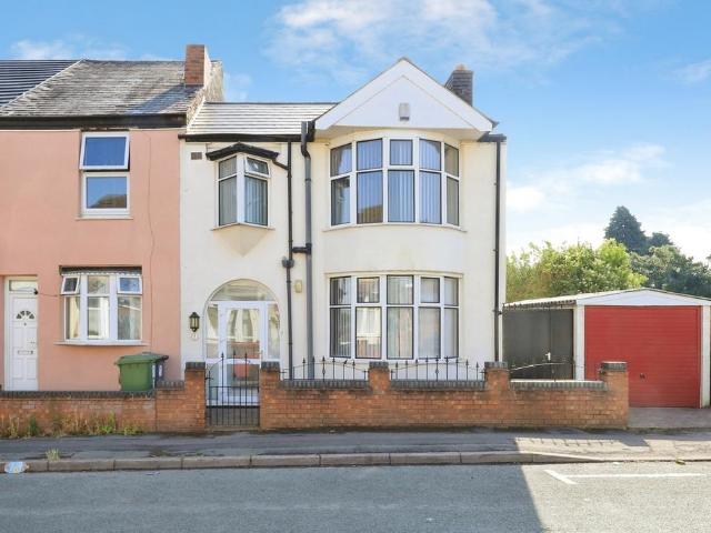House for sale in West Midlands