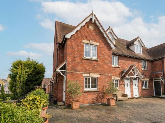 House for sale in Pleasant Valley, Duton Hill