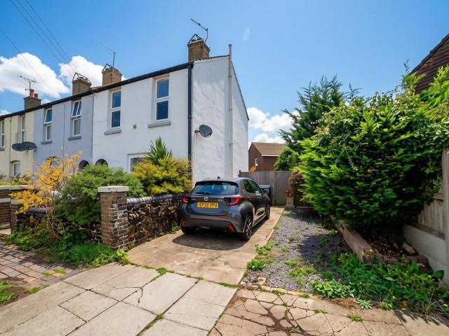 House for sale in Middle Deal, Dover