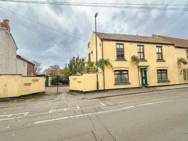 House for sale in Windsor, Crowle