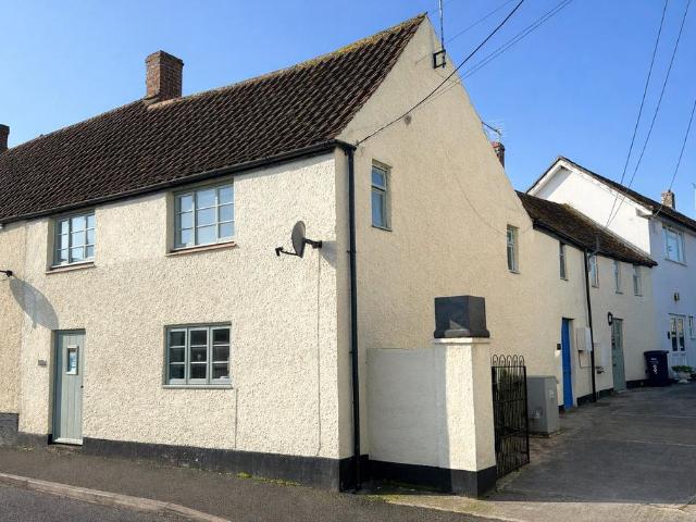 House for sale in Stogursey, Somerset