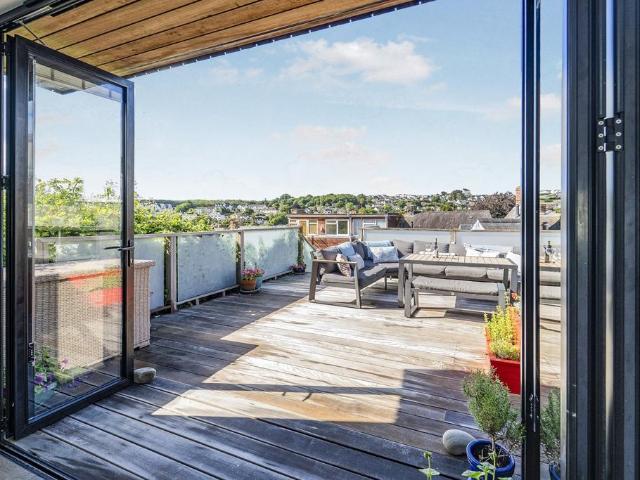 House for sale in Saundersfoot, Wales