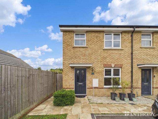 House for sale in Eggington, Bedfordshire