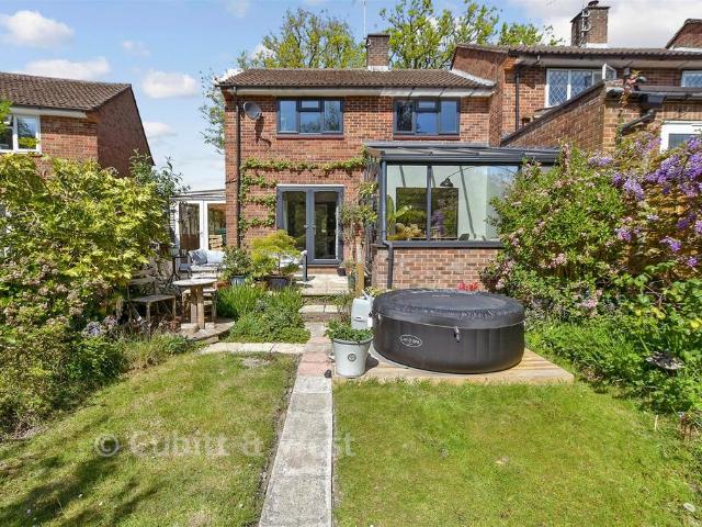House for sale in Glynde, West Sussex