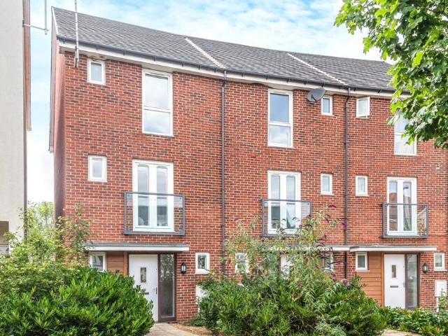 House for sale in Redhouse Park, Great Linford