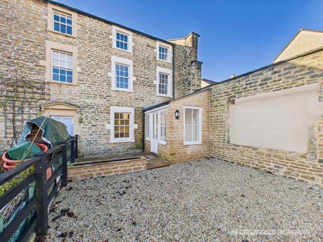 House for sale in Frome
