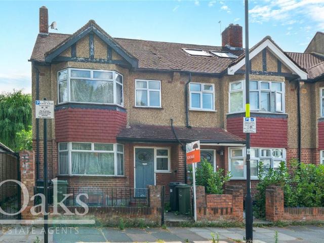 House for sale in Streatham, Greater London