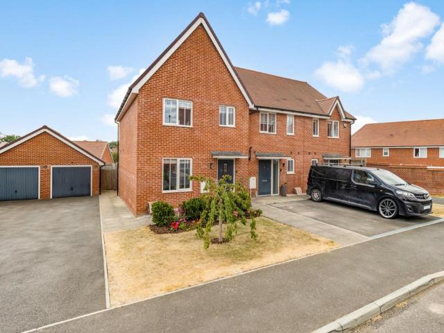 House for sale in Uckfield, Cross In Hand