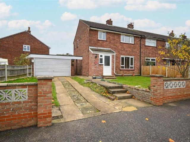 House for sale in Magdalen Estate, Stokesby