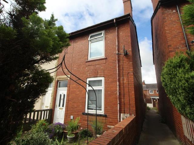 House for sale in Warmfield, West Yorkshire