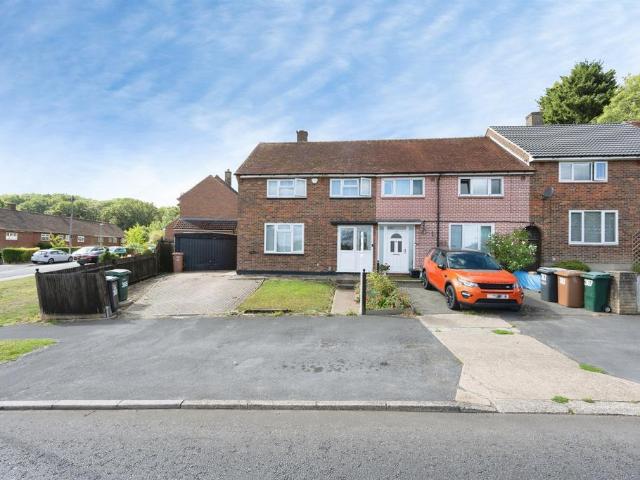 House for sale in Watford Rural, Batchworth