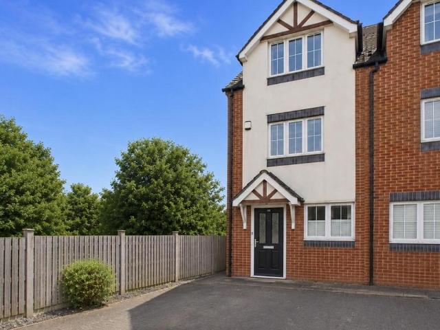 House for sale in Mount Pleasant, Quarry Bank