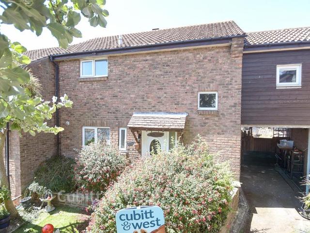 House for sale in Whitehawk, Brighton & Hove