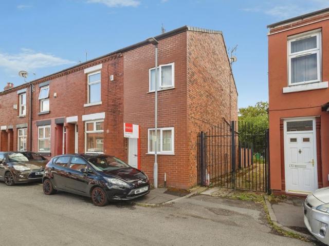 House for sale in Georgia, Greater Manchester