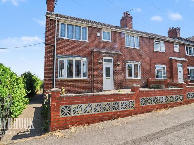House for sale in Thurnscoe, South Yorkshire