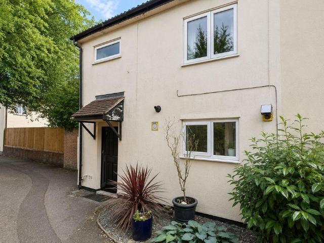 House for sale in Fordham Heath, Essex