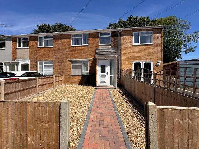 House for sale in Holbury, New Forest