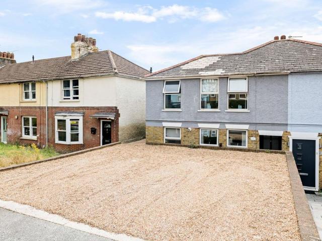 House for sale in St Radigund's, Ash