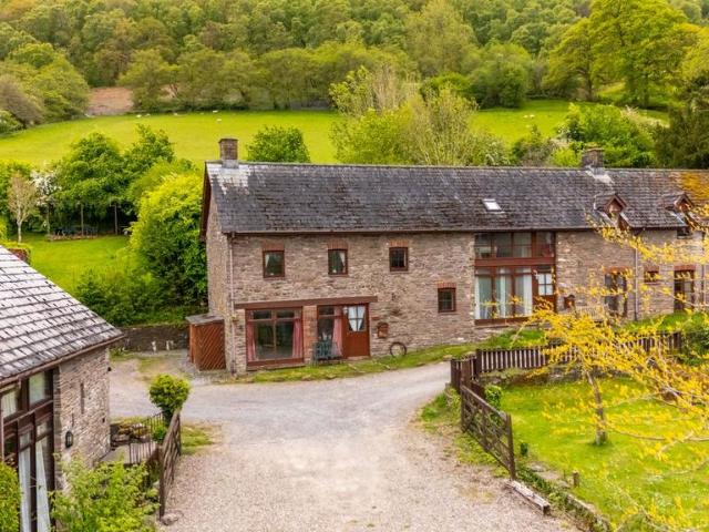 House for sale in Talybont-on-Usk, Wales