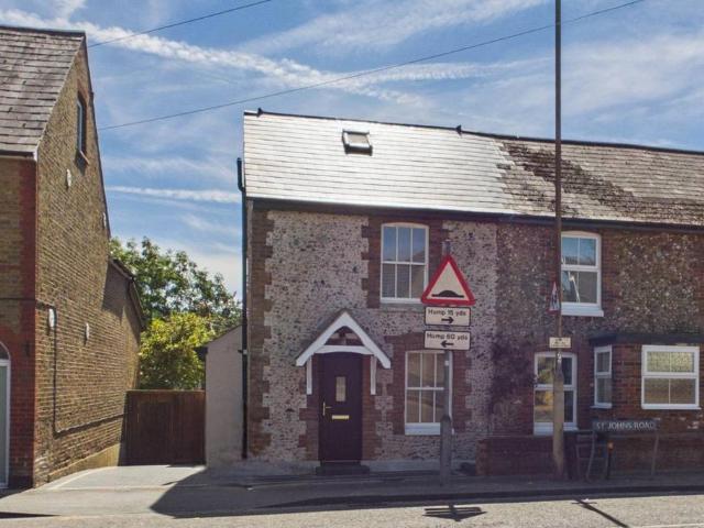 House for sale in Pouchen End, Hertfordshire