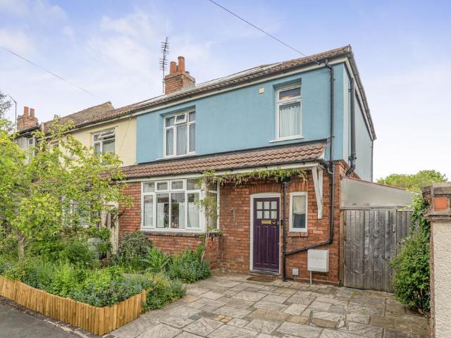 House for sale in Feckenham, City Of Bristol
