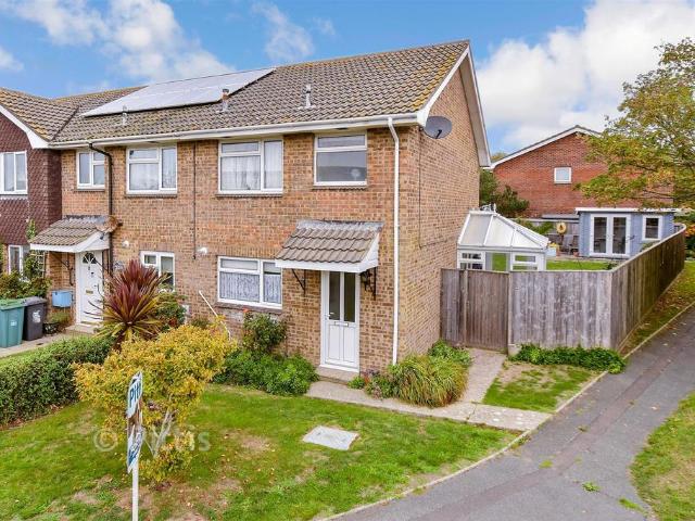 House for sale in Colwell Bay, Totland