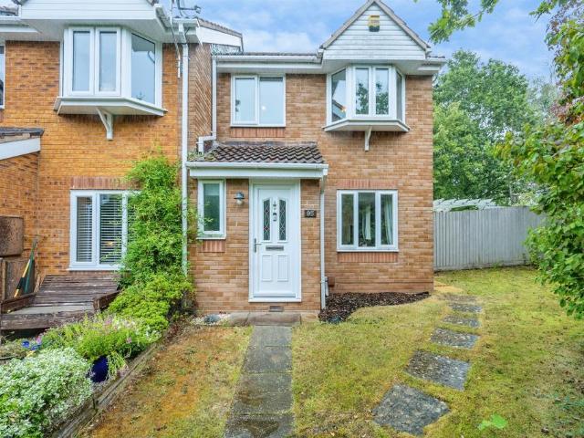 House for sale in Warndon, Worcestershire