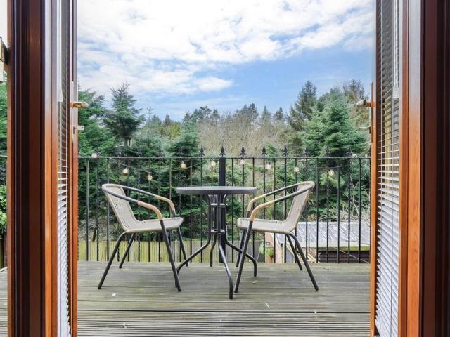 House for sale in Hartshill CP, Gun Hill