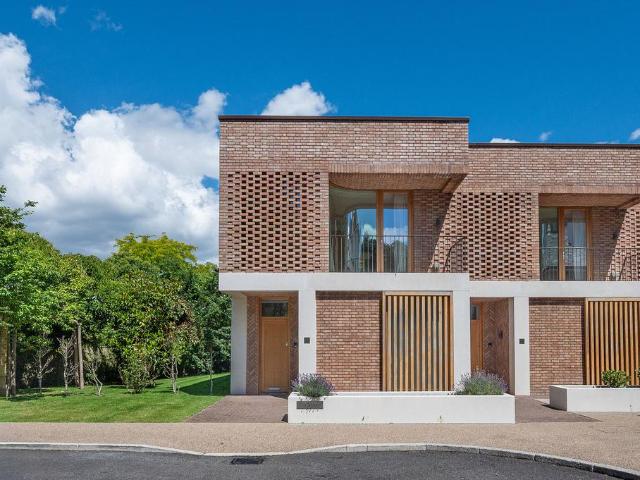 House for sale in Dulwich, Greater London