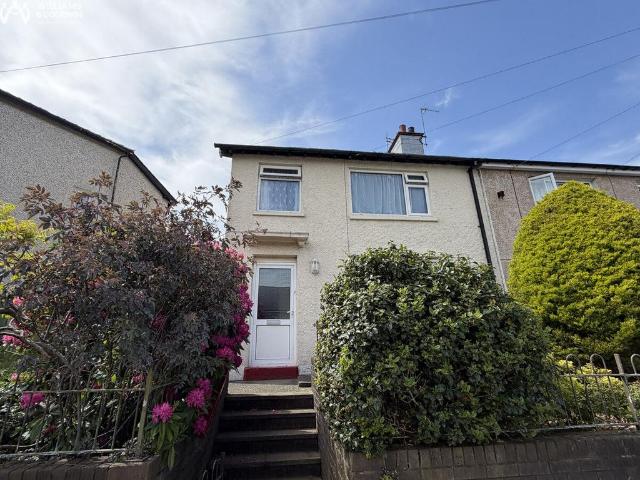 House for sale in Bangor, Wales