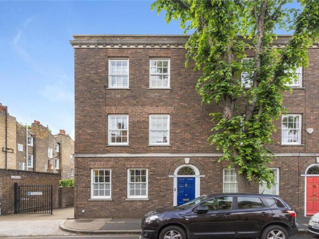 House for sale in Elephant and Castle, Greater London
