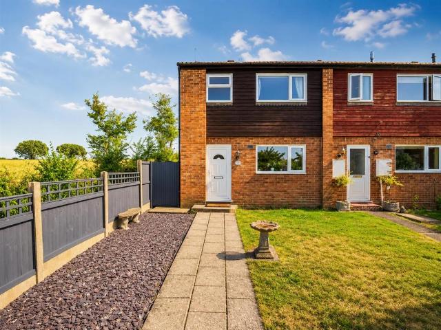 House for sale in Herne and Broomfield, The Bridge