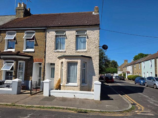 House for sale in Chilton, Acol