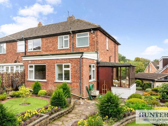House for sale in Shaw Lane, Yeadon